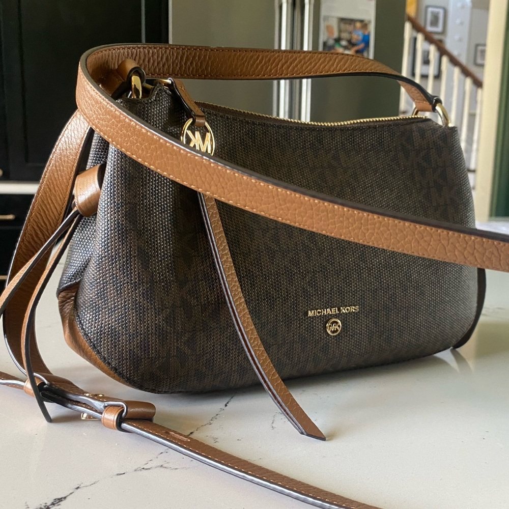 Michael Kors crossbody bag